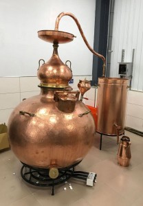 葡萄牙手工打造全銅的蒸餾器